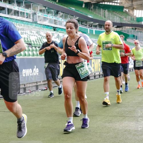 13.09.2026 - 21. swb-Marathon Bremen Michael Burmester http://msf.ph/oto/10417262 13.09.2026 13:20:09 Laufen im Stadion 333, 464, 512, 704, 921, 938, 1066, 1129, 1156, 1409, 1431, 1439, 1446, 1506, 1697, 1756, 1765, 1815, 1846, 1916, 2010, 2028, 2064, 2139, 2201, 2224, 2240, 2278, 2315, 2349, 2394, 2395, 2417, 2437, 2501, 2519, 2533, 2557, 2563, 2588, 2622, 2626, 2689, 2694, 2695, 2702, 2703, 2722, 2756, 2786, 2793, 2843, 2845, 2886, 2944, 2983, 3004, 3017, 3018, 3031, 3035, 3036, 3037, 3046, 3059, 3072, 3102, 3116, 3139, 3189, 3198, 3243, 3263, 3264, 3285, 3287, 3310, 3315, 3619 meine-sportfotos.de