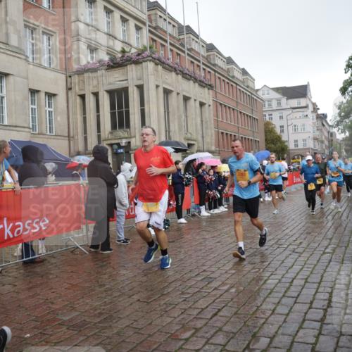 13.09.2026 - Kiel Lauf Yannick Fuchs http://msf.ph/oto/10417301 13.09.2026 10:49:19 Ziel 810, 1533, 2010, 2051, 2074, 2879, 3523, 3895, 4169, 4206, 4599, 4670, 4815, 4937, 5480, 5543, 5614, 6855, 6933, 7182, 8078, 8275, 8416, 8594, 9172, 9396, 9436, 10079, 10888, 12305, 73, 439, 598, 727, 966, 1087, 1185, 1455, 1483, 1533, 1732, 1989, 2383, 2810, 2879, 3158, 3399, 3496, 3631, 3640, 3795, 3916, 4140, 4201, 4528, 4809, 4865, 4876, 5074, 5228, 5803, 6046, 6050, 6087, 6305, 6376, 6745, 7545, 7789, 7906, 7999, 8032, 8271, 8329, 8377, 8594, 8891, 959, 1770, 2133, 147 meine-sportfotos.de