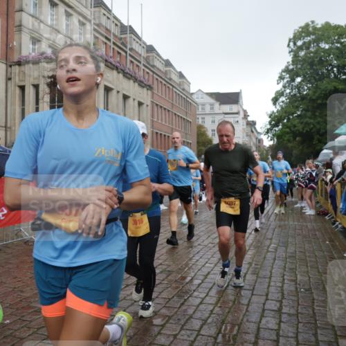 13.09.2026 - Kiel Lauf Yannick Fuchs http://msf.ph/oto/10417345 13.09.2026 10:49:22 Ziel 810, 1770, 2010, 2051, 2074, 2133, 3523, 3895, 4169, 4206, 4599, 4815, 4937, 5054, 5480, 5614, 6034, 6855, 7182, 7295, 7978, 8078, 8275, 8416, 9172, 9396, 9436, 10079, 10888, 12305, 73, 439, 598, 966, 1087, 1185, 1455, 1483, 1533, 1732, 1989, 2810, 2879, 3158, 3399, 3496, 3640, 3795, 3916, 4140, 4528, 4670, 4809, 4865, 4876, 5074, 5228, 5543, 5803, 6046, 6050, 6087, 6305, 6376, 6745, 6933, 7545, 7789, 7906, 7999, 8032, 8271, 8329, 8377, 8594, 8891, 959 meine-sportfotos.de