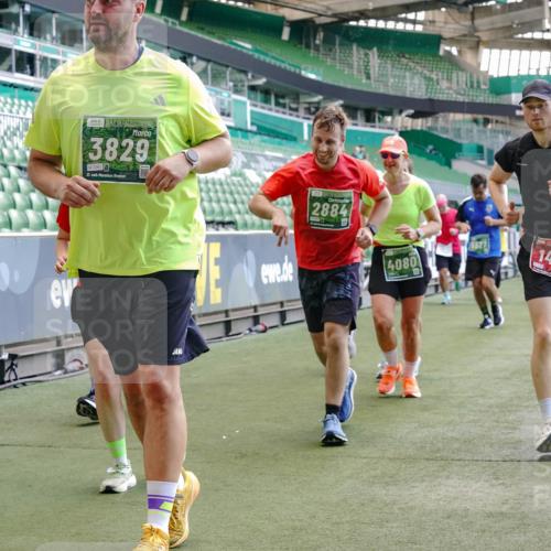 13.09.2026 - 21. swb-Marathon Bremen Michael Burmester http://msf.ph/oto/10417360 13.09.2026 13:20:11 Laufen im Stadion 333, 464, 512, 704, 938, 1066, 1129, 1156, 1409, 1439, 1446, 1506, 1697, 1756, 1765, 1815, 1846, 1916, 2010, 2028, 2064, 2139, 2201, 2224, 2240, 2258, 2278, 2315, 2349, 2394, 2395, 2417, 2437, 2501, 2519, 2533, 2557, 2563, 2588, 2622, 2626, 2689, 2694, 2695, 2702, 2703, 2722, 2756, 2786, 2793, 2843, 2845, 2886, 2944, 2983, 3004, 3017, 3018, 3031, 3035, 3036, 3037, 3046, 3059, 3072, 3102, 3116, 3139, 3189, 3198, 3243, 3263, 3264, 3285, 3287, 3310, 3315, 3619 meine-sportfotos.de