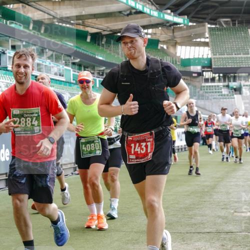 13.09.2026 - 21. swb-Marathon Bremen Michael Burmester http://msf.ph/oto/10417433 13.09.2026 13:20:12 Laufen im Stadion 333, 464, 512, 704, 938, 1066, 1129, 1156, 1409, 1439, 1446, 1506, 1697, 1756, 1765, 1815, 1846, 1916, 2010, 2028, 2064, 2139, 2201, 2224, 2240, 2258, 2278, 2315, 2349, 2394, 2395, 2417, 2437, 2501, 2519, 2533, 2557, 2563, 2588, 2622, 2626, 2689, 2694, 2695, 2702, 2703, 2722, 2756, 2786, 2793, 2843, 2845, 2886, 2944, 2983, 3004, 3017, 3018, 3031, 3035, 3036, 3037, 3046, 3059, 3072, 3102, 3116, 3139, 3189, 3198, 3243, 3263, 3264, 3285, 3287, 3310, 3315 meine-sportfotos.de