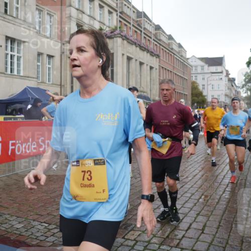 13.09.2026 - Kiel Lauf Yannick Fuchs http://msf.ph/oto/10417453 13.09.2026 10:49:33 Ziel 959, 1770, 2133, 2167, 2668, 2705, 3259, 3528, 3979, 4169, 4937, 5054, 5179, 5651, 5741, 6034, 6292, 6321, 6339, 6972, 7295, 7311, 7978, 8078, 8717, 9040, 9172, 9469, 10037, 10191, 10204, 10516, 12180, 12515, 73, 810, 966, 1087, 1483, 1533, 1732, 1989, 2010, 2051, 2074, 2810, 2879, 3399, 3523, 3640, 3895, 4140, 4169, 4206, 4528, 4599, 4670, 4815, 4865, 4876, 5480, 5543, 5614, 5803, 6305, 6376, 6855, 6933, 7182, 7545, 7999, 8032, 8271, 8329, 8594, 73 meine-sportfotos.de