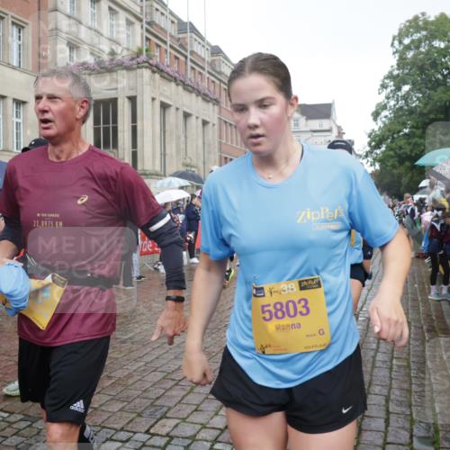 13.09.2026 - Kiel Lauf Yannick Fuchs http://msf.ph/oto/10417475 13.09.2026 10:49:34 Ziel 959, 1770, 2133, 2167, 2668, 2705, 3259, 3528, 3979, 4049, 4937, 5054, 5179, 5651, 5741, 6034, 6292, 6321, 6339, 6877, 6972, 7295, 7311, 7978, 8717, 9040, 9469, 10037, 10191, 10204, 10516, 12180, 12515, 810, 1087, 1483, 1533, 1732, 1989, 2010, 2051, 2074, 2810, 2879, 3399, 3523, 3640, 3895, 4140, 4169, 4206, 4528, 4599, 4670, 4815, 4865, 4876, 4937, 5480, 5543, 5614, 5803, 6305, 6376, 6855, 6933, 7182, 7545, 8032, 8271, 8329, 8594, 73 meine-sportfotos.de