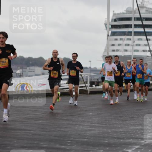 13.09.2026 - Kiel Lauf Andreas Tolksdorf http://msf.ph/oto/10417480 13.09.2026 10:56:40 Kiellinie 4, 21, 7264, 8209, 7208, 11809, 3 meine-sportfotos.de