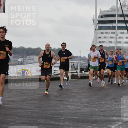 13.09.2026 - Kiel Lauf Andreas Tolksdorf http://msf.ph/oto/10417496 13.09.2026 10:56:40 Kiellinie 4, 264, 8209, 11809, 3290, 3 meine-sportfotos.de