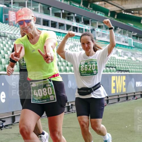 13.09.2026 - 21. swb-Marathon Bremen Michael Burmester http://msf.ph/oto/10417539 13.09.2026 13:20:14 Laufen im Stadion 333, 464, 512, 704, 938, 1066, 1129, 1156, 1409, 1439, 1446, 1506, 1697, 1756, 1808, 1815, 1846, 1916, 2010, 2028, 2064, 2139, 2201, 2224, 2240, 2258, 2278, 2315, 2349, 2394, 2395, 2417, 2437, 2501, 2519, 2533, 2557, 2563, 2588, 2622, 2626, 2689, 2694, 2695, 2702, 2703, 2722, 2756, 2786, 2793, 2843, 2845, 2886, 2944, 2983, 3004, 3017, 3018, 3031, 3035, 3036, 3037, 3046, 3059, 3070, 3072, 3074, 3102, 3116, 3139, 3189, 3198, 3243, 3263, 3264, 3285, 3287, 3310, 3315 meine-sportfotos.de