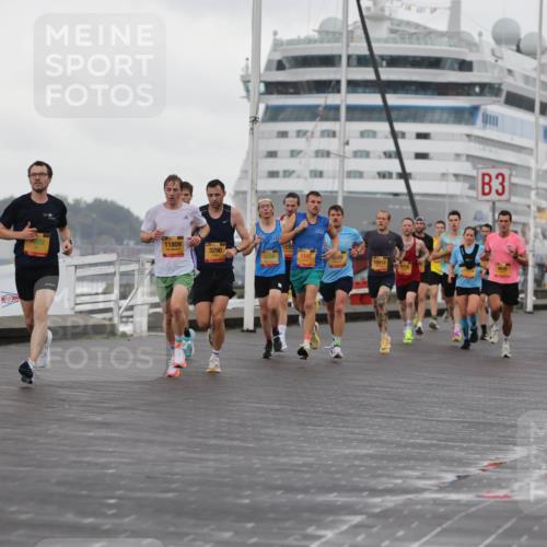 13.09.2026 - Kiel Lauf Andreas Tolksdorf http://msf.ph/oto/10417557 13.09.2026 10:56:41 Kiellinie 11809, 3290, 6182, 6549, 10512, 9316, 8209, 3 meine-sportfotos.de