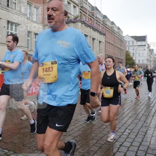 13.09.2026 - Kiel Lauf Yannick Fuchs http://msf.ph/oto/10417583 13.09.2026 10:49:40 Ziel 959, 1388, 2167, 2245, 2668, 2705, 3259, 3294, 3311, 3508, 3528, 3979, 4049, 5179, 5651, 5849, 6024, 6157, 6292, 6321, 6339, 6877, 7011, 7311, 8263, 8644, 8717, 9040, 9107, 9275, 9469, 10037, 10191, 10204, 10516, 11354, 11880, 12180, 12378, 12410, 12515, 810, 959, 1483, 1533, 1732, 1770, 1989, 2010, 2051, 2074, 2133, 2705, 2879, 3523, 3528, 3640, 3895, 4169, 4206, 4599, 4670, 4815, 4865, 4876, 4937, 5054, 5480, 5543, 5614, 5741, 6034, 6855, 6933, 7182, 7545, 8329, 8594, 73 meine-sportfotos.de