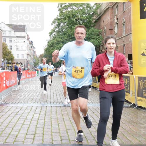 13.09.2026 - Kiel Lauf Yannick Fuchs http://msf.ph/oto/10417612 13.09.2026 09:38:56 Ziel 682, 4314, 7747, 8313, 8943, 9838, 10894, 1806, 1946, 2480, 3315, 3344, 3814, 4043, 4518, 4975, 6989, 7747, 8482, 9759, 9825, 10415, 11351, 20, 1702, 1927, 5272, 5398, 5869, 7431, 12496, 12682, 1946, 2480, 2903, 6277, 11351 meine-sportfotos.de