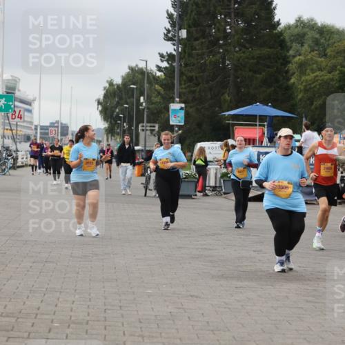 13.09.2026 - Kiel Lauf Andreas Tolksdorf http://msf.ph/oto/10417667 13.09.2026 10:08:03 Kiellinie 4, 3, 9593, 11230, 5917, 3505, 2469, 11599 meine-sportfotos.de