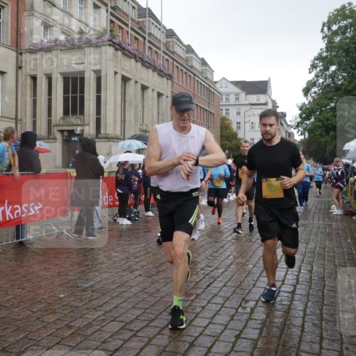 13.09.2026 - Kiel Lauf Yannick Fuchs http://msf.ph/oto/10417681 13.09.2026 10:49:49 Ziel 1388, 2245, 3008, 3164, 3294, 3311, 3459, 3508, 4039, 4049, 5350, 5370, 5849, 6024, 6157, 6827, 6830, 6831, 6877, 7011, 7437, 8237, 8263, 8595, 8644, 8977, 9037, 9107, 9275, 9449, 10534, 10703, 10767, 11354, 11414, 11524, 11712, 11880, 12378, 12410, 959, 1770, 2010, 2051, 2074, 2133, 2167, 2668, 2705, 3259, 3523, 3528, 3895, 3979, 4049, 4169, 4206, 4599, 4815, 4937, 5054, 5179, 5480, 5614, 5651, 5741, 6034, 6292, 6321, 6339, 6855, 6877, 7182, 1533 meine-sportfotos.de