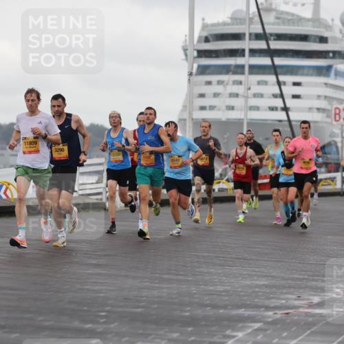 13.09.2026 - Kiel Lauf Andreas Tolksdorf http://msf.ph/oto/10417697 13.09.2026 10:56:43 Kiellinie 8, 4, 11809, 3290, 3730, 6182, 6549, 10512, 8316, 3, 9253 meine-sportfotos.de