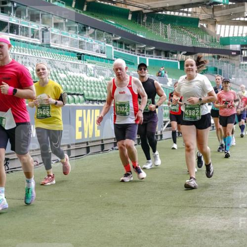 13.09.2026 - 21. swb-Marathon Bremen Michael Burmester http://msf.ph/oto/10417704 13.09.2026 13:20:17 Laufen im Stadion 333, 464, 512, 620, 704, 938, 1066, 1129, 1156, 1409, 1439, 1446, 1506, 1697, 1756, 1808, 1815, 1846, 1916, 2010, 2028, 2064, 2139, 2201, 2224, 2240, 2258, 2278, 2315, 2349, 2394, 2395, 2414, 2417, 2437, 2501, 2519, 2533, 2557, 2563, 2588, 2622, 2626, 2689, 2694, 2695, 2702, 2703, 2722, 2736, 2756, 2786, 2793, 2843, 2845, 2886, 2983, 3004, 3010, 3017, 3018, 3031, 3035, 3036, 3037, 3046, 3059, 3070, 3072, 3074, 3102, 3116, 3139, 3189, 3198, 3243, 3263, 3264, 3287, 3310, 3315 meine-sportfotos.de