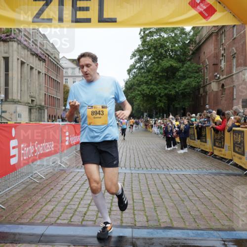 13.09.2026 - Kiel Lauf Yannick Fuchs http://msf.ph/oto/10417713 13.09.2026 09:39:00 Ziel 682, 1702, 1927, 4314, 8313, 8943, 9838, 1806, 3315, 3344, 3814, 4043, 4518, 4975, 6989, 7747, 8482, 9759, 9825, 10415, 10894, 20, 5272, 5398, 5869, 7216, 7431, 12496, 12682, 12833, 1946, 2480, 2903, 3315, 3344, 9825, 11351 meine-sportfotos.de