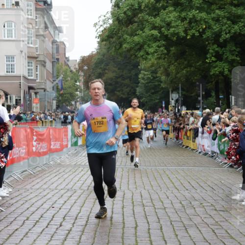 13.09.2026 - Kiel Lauf Yannick Fuchs http://msf.ph/oto/10417719 13.09.2026 09:39:03 Ziel 20, 682, 1702, 1927, 4314, 8313, 8943, 9838, 1806, 3814, 4043, 4314, 4518, 4975, 6989, 7747, 8313, 8482, 9759, 9825, 10415, 10894, 5272, 5398, 5869, 7216, 7431, 12496, 12682, 12833, 1806, 1946, 2480, 3315, 3344, 4043, 9825, 11351 meine-sportfotos.de