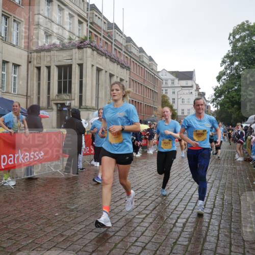 13.09.2026 - Kiel Lauf Yannick Fuchs http://msf.ph/oto/10417739 13.09.2026 10:49:52 Ziel 136, 253, 1388, 1452, 2733, 3008, 3076, 3164, 3294, 3311, 3459, 3508, 4039, 4921, 5350, 5370, 5685, 5849, 6157, 6827, 6830, 6831, 7011, 7437, 8185, 8237, 8595, 8644, 8977, 9037, 9107, 9275, 9449, 10171, 10216, 10534, 10703, 10767, 11354, 11414, 11524, 11712, 12378, 12410, 12590, 959, 1770, 2010, 2133, 2167, 2245, 2668, 2705, 3259, 3294, 3523, 3528, 3895, 3979, 4049, 4169, 4599, 4815, 4937, 5054, 5179, 5480, 5614, 5651, 5741, 6024, 6034, 6292, 6321, 6339, 6877, 7182 meine-sportfotos.de