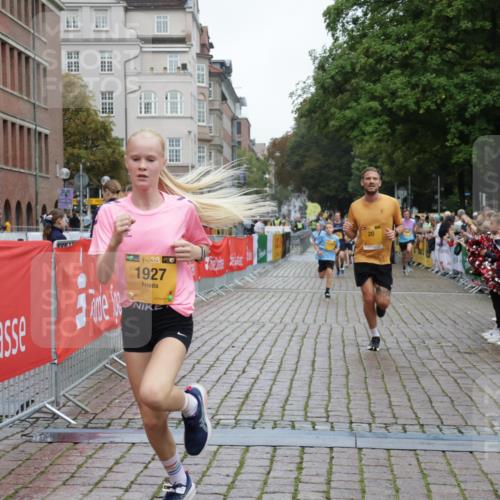 13.09.2026 - Kiel Lauf Yannick Fuchs http://msf.ph/oto/10417766 13.09.2026 09:39:07 Ziel 20, 1702, 1927, 8943, 12496, 682, 3814, 4314, 4518, 4975, 6989, 7747, 8313, 8482, 8943, 9759, 9838, 10415, 10894, 3522, 4104, 5272, 5398, 5869, 7216, 7431, 8591, 12682, 12833, 1806, 3315, 3344, 4043, 4518, 6989, 9825 meine-sportfotos.de