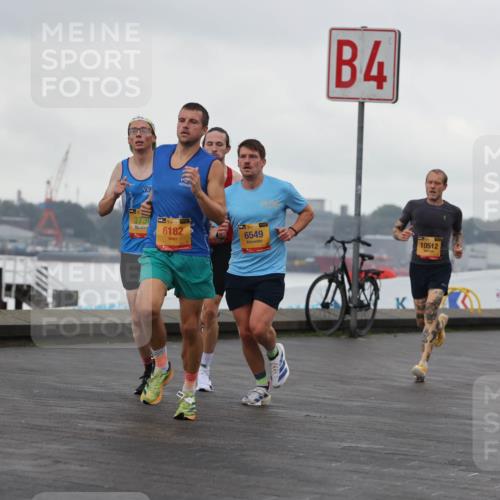 13.09.2026 - Kiel Lauf Andreas Tolksdorf http://msf.ph/oto/10417775 13.09.2026 10:56:47 Kiellinie 39, 8609, 6182, 6549, 4, 10512, 9316, 9855 meine-sportfotos.de