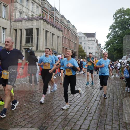 13.09.2026 - Kiel Lauf Yannick Fuchs http://msf.ph/oto/10417799 13.09.2026 10:49:55 Ziel 136, 253, 1452, 2733, 3008, 3076, 3164, 3459, 4039, 4317, 4921, 5115, 5350, 5370, 5685, 6827, 6830, 6831, 7437, 8185, 8237, 8459, 8595, 8644, 8977, 9037, 9107, 9449, 10171, 10216, 10297, 10534, 10703, 10767, 11414, 11485, 11524, 11712, 12410, 12590, 959, 1388, 1770, 2010, 2133, 2167, 2245, 2668, 2705, 3259, 3294, 3311, 3508, 3528, 3979, 4049, 4169, 4937, 5054, 5179, 5651, 5741, 5849, 6024, 6034, 6157, 6292, 6321, 6339, 6877, 7011, 8644 meine-sportfotos.de