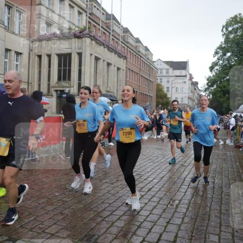 13.09.2026 - Kiel Lauf Yannick Fuchs http://msf.ph/oto/10417805 13.09.2026 10:49:55 Ziel 136, 253, 1452, 2733, 3008, 3076, 3164, 3459, 4039, 4317, 4921, 5115, 5350, 5370, 5685, 6827, 6830, 6831, 7437, 8185, 8237, 8459, 8595, 8644, 8977, 9037, 9107, 9449, 10171, 10216, 10297, 10534, 10703, 10767, 11414, 11485, 11524, 11712, 12410, 12590, 959, 1388, 1770, 2010, 2133, 2167, 2245, 2668, 2705, 3259, 3294, 3311, 3508, 3528, 3979, 4049, 4169, 4937, 5054, 5179, 5651, 5741, 5849, 6024, 6034, 6157, 6292, 6321, 6339, 6877, 7011, 8644 meine-sportfotos.de