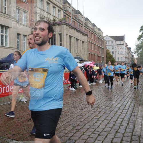 13.09.2026 - Kiel Lauf Yannick Fuchs http://msf.ph/oto/10417885 13.09.2026 10:49:59 Ziel 136, 253, 1057, 1401, 1452, 2733, 2901, 3076, 4039, 4317, 4921, 5115, 5438, 5685, 6830, 6831, 7437, 8185, 8237, 8459, 8595, 9449, 10171, 10216, 10237, 10297, 10534, 10767, 11414, 11437, 11485, 11524, 11712, 12590, 12664, 12747, 959, 1388, 1770, 2133, 2167, 2245, 2668, 2705, 3008, 3164, 3259, 3294, 3311, 3459, 3508, 3528, 3979, 4049, 4937, 5054, 5179, 5350, 5370, 5651, 5741, 5849, 6024, 6034, 6157, 6292, 6321, 6339, 6827, 6877, 7011, 8644, 8977, 9037, 177 meine-sportfotos.de