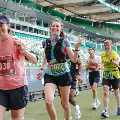 13.09.2026 - 21. swb-Marathon Bremen Michael Burmester http://msf.ph/oto/10417922 13.09.2026 13:20:22 Laufen im Stadion 333, 464, 512, 620, 704, 938, 1066, 1129, 1156, 1409, 1439, 1446, 1506, 1697, 1756, 1808, 1815, 1846, 1916, 2010, 2028, 2064, 2139, 2201, 2224, 2240, 2258, 2278, 2315, 2349, 2394, 2395, 2414, 2417, 2437, 2501, 2519, 2533, 2557, 2563, 2588, 2626, 2689, 2694, 2695, 2702, 2703, 2722, 2736, 2756, 2786, 2793, 2843, 2845, 2886, 2983, 3004, 3010, 3017, 3018, 3031, 3035, 3036, 3037, 3046, 3059, 3070, 3072, 3074, 3102, 3116, 3139, 3189, 3198, 3243, 3263, 3264, 3310, 3315 meine-sportfotos.de
