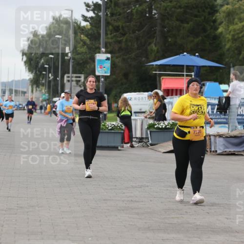 13.09.2026 - Kiel Lauf Andreas Tolksdorf http://msf.ph/oto/10417926 13.09.2026 10:08:18 Kiellinie 34, 3, 1926, 1103, 7400, 00, 7720 meine-sportfotos.de