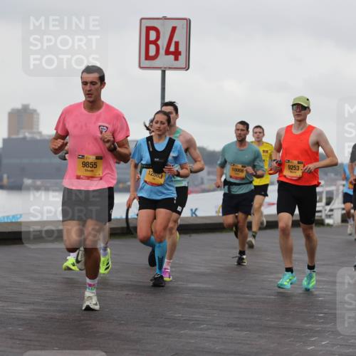 13.09.2026 - Kiel Lauf Andreas Tolksdorf http://msf.ph/oto/10417929 13.09.2026 10:56:49 Kiellinie 4, 38, 9855, 12083, 10008, 9253, 3970 meine-sportfotos.de