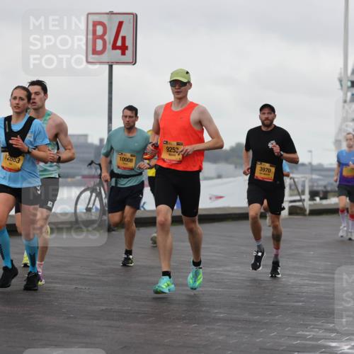 13.09.2026 - Kiel Lauf Andreas Tolksdorf http://msf.ph/oto/10417969 13.09.2026 10:56:50 Kiellinie 16, 12683, 4, 10008, 9253, 3970 meine-sportfotos.de