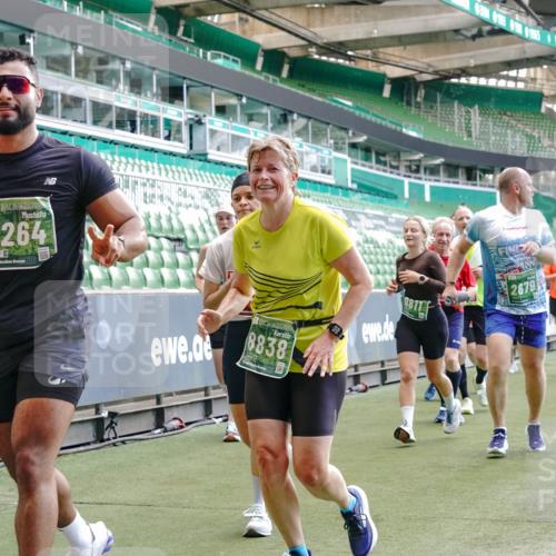 13.09.2026 - 21. swb-Marathon Bremen Michael Burmester http://msf.ph/oto/10417972 13.09.2026 13:20:23 Laufen im Stadion 333, 464, 512, 620, 704, 938, 1066, 1129, 1156, 1409, 1439, 1446, 1506, 1697, 1756, 1808, 1815, 1846, 1916, 2010, 2028, 2064, 2139, 2201, 2224, 2240, 2258, 2278, 2315, 2349, 2394, 2395, 2414, 2417, 2437, 2501, 2519, 2533, 2557, 2563, 2588, 2626, 2689, 2694, 2695, 2702, 2703, 2722, 2736, 2756, 2786, 2793, 2843, 2845, 2886, 2983, 3004, 3010, 3017, 3018, 3031, 3035, 3036, 3037, 3046, 3059, 3070, 3072, 3074, 3102, 3116, 3139, 3189, 3198, 3243, 3263, 3264, 3310, 3315 meine-sportfotos.de