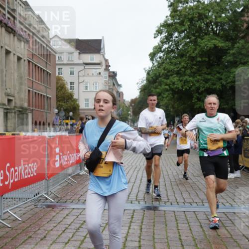 13.09.2026 - Kiel Lauf Yannick Fuchs http://msf.ph/oto/10417973 13.09.2026 09:39:18 Ziel 5272, 5398, 5869, 7216, 7431, 12496, 12682, 12833, 20, 682, 1702, 1927, 4314, 7747, 8313, 8943, 9759, 9838, 10894, 3522, 4104, 8591, 8807, 9351, 9444, 10303, 3814, 4975, 7747, 8482, 9759, 10415 meine-sportfotos.de