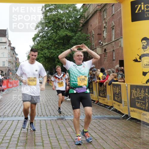 13.09.2026 - Kiel Lauf Yannick Fuchs http://msf.ph/oto/10417993 13.09.2026 09:39:19 Ziel 5272, 5398, 5869, 7216, 7431, 12496, 12682, 12833, 20, 682, 1702, 1927, 4314, 7747, 8313, 8943, 9759, 9838, 10894, 3522, 4104, 8591, 8807, 9351, 9444, 10303, 3814, 7747, 8482, 9759, 10415 meine-sportfotos.de