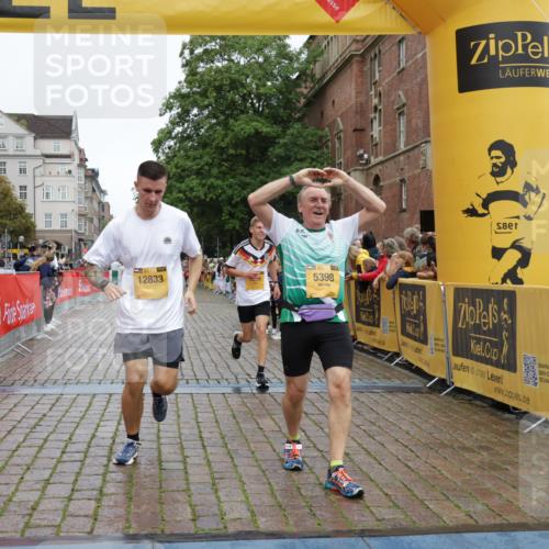 13.09.2026 - Kiel Lauf Yannick Fuchs http://msf.ph/oto/10418005 13.09.2026 09:39:20 Ziel 5272, 5398, 5869, 7216, 7431, 8591, 12496, 12682, 12833, 20, 682, 1702, 1927, 4314, 7747, 8313, 8943, 9838, 10894, 12496, 3522, 4104, 8807, 9351, 9444, 9782, 10303, 10769, 12172, 3814, 7747, 8482, 9759, 10415, 10894 meine-sportfotos.de