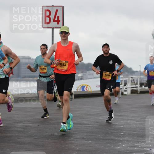 13.09.2026 - Kiel Lauf Andreas Tolksdorf http://msf.ph/oto/10418008 13.09.2026 10:56:50 Kiellinie 4, 12683, 10008, 38, 9253, 3970 meine-sportfotos.de