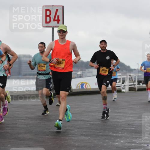 13.09.2026 - Kiel Lauf Andreas Tolksdorf http://msf.ph/oto/10418013 13.09.2026 10:56:50 Kiellinie 4, 12683, 10008, 39, 253, 3970 meine-sportfotos.de
