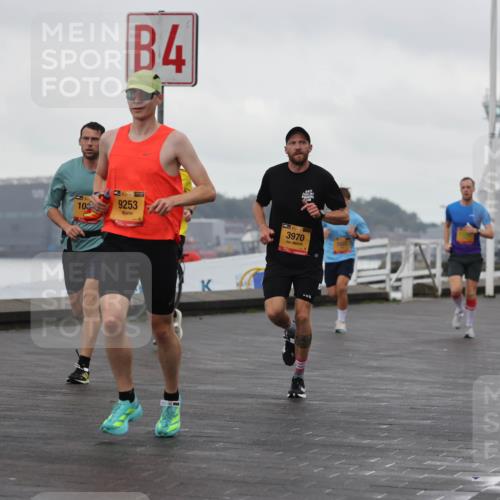 13.09.2026 - Kiel Lauf Andreas Tolksdorf http://msf.ph/oto/10418041 13.09.2026 10:56:50 Kiellinie 4, 10, 9253, 3970 meine-sportfotos.de