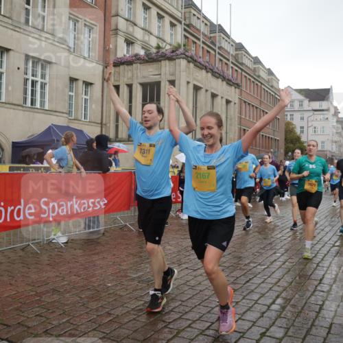 13.09.2026 - Kiel Lauf Yannick Fuchs http://msf.ph/oto/10418042 13.09.2026 10:50:08 Ziel 124, 707, 723, 1057, 1401, 2709, 2901, 3889, 4317, 4714, 5115, 5394, 5438, 5804, 6445, 7788, 7806, 8375, 8398, 8459, 8665, 9949, 10237, 10297, 11391, 11437, 11485, 11776, 12664, 12747, 136, 253, 1388, 1452, 2167, 2245, 2668, 2733, 3008, 3076, 3164, 3294, 3311, 3459, 3508, 3979, 4039, 4049, 4921, 5115, 5179, 5350, 5370, 5651, 5685, 5849, 6024, 6157, 6292, 6339, 6827, 6830, 6831, 6877, 7011, 8237, 8644, 8977, 9037, 177, 3259, 6321, 8717 meine-sportfotos.de