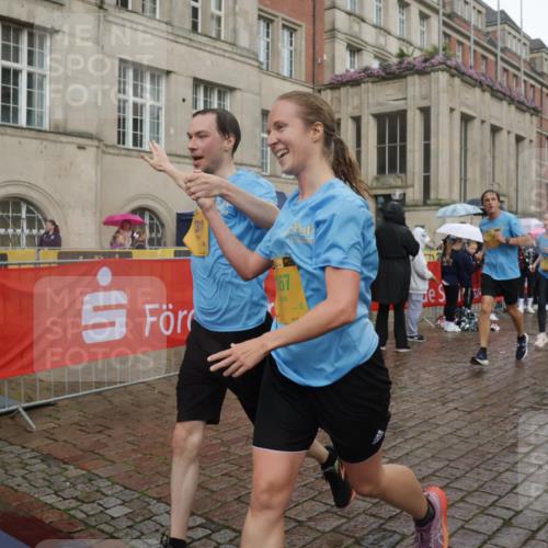 13.09.2026 - Kiel Lauf Yannick Fuchs http://msf.ph/oto/10418057 13.09.2026 10:50:09 Ziel 124, 706, 707, 723, 1057, 1154, 1401, 2709, 2901, 3889, 4317, 4714, 5394, 5438, 5804, 6445, 7788, 7806, 8375, 8398, 8665, 9034, 9423, 9949, 10237, 11391, 11437, 11776, 12664, 12747, 136, 253, 1388, 1452, 2167, 2245, 2668, 2733, 3008, 3076, 3164, 3294, 3311, 3459, 3508, 3979, 4039, 4049, 4921, 5115, 5179, 5350, 5370, 5651, 5685, 5849, 6024, 6157, 6292, 6339, 6827, 6830, 6831, 6877, 7011, 8237, 8644, 8977, 9037, 177, 3259, 6321, 8717 meine-sportfotos.de