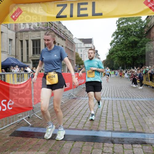 13.09.2026 - Kiel Lauf Yannick Fuchs http://msf.ph/oto/10418105 13.09.2026 09:39:30 Ziel 3522, 4104, 8591, 8807, 9351, 9444, 20, 682, 1702, 1927, 5272, 5398, 5869, 7216, 7431, 8943, 12496, 12682, 12833, 2510, 4090, 4605, 4862, 8620, 9367, 9782, 10303, 10769, 12172, 682, 4314, 8313, 8943, 9838, 10894 meine-sportfotos.de