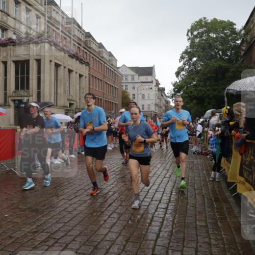 13.09.2026 - Kiel Lauf Yannick Fuchs http://msf.ph/oto/10418147 13.09.2026 10:50:14 Ziel 124, 177, 706, 707, 723, 1008, 1057, 1154, 2709, 3214, 3216, 3436, 3889, 4714, 4743, 5394, 5456, 5804, 6248, 6250, 6445, 7788, 7791, 7806, 8375, 8398, 8665, 8779, 8880, 9034, 9231, 9423, 9949, 11391, 11413, 11545, 11614, 11776, 12747, 136, 253, 1057, 1388, 1401, 1452, 2245, 2733, 2901, 3008, 3076, 3164, 3294, 3311, 3459, 3508, 4039, 4049, 4317, 4921, 5115, 5350, 5370, 5438, 5685, 5849, 6024, 6157, 6827, 6830, 6831, 6877, 7011, 8237, 8644, 8977, 9037, 3259, 8717 meine-sportfotos.de