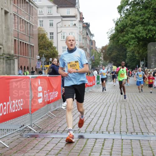 13.09.2026 - Kiel Lauf Yannick Fuchs http://msf.ph/oto/10418165 13.09.2026 09:39:35 Ziel 3522, 4104, 8591, 8807, 9351, 9444, 9782, 10303, 10769, 12172, 20, 1702, 1927, 5272, 5398, 5869, 7216, 7431, 8591, 12496, 12682, 12833, 2123, 2510, 4090, 4605, 4862, 8620, 9367, 10031, 11034, 682, 1702, 4314, 8313, 8943, 9838 meine-sportfotos.de