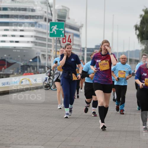 13.09.2026 - Kiel Lauf Andreas Tolksdorf http://msf.ph/oto/10418212 13.09.2026 10:08:25 Kiellinie 3, 4, 130, 11926, 10554, 12370 meine-sportfotos.de