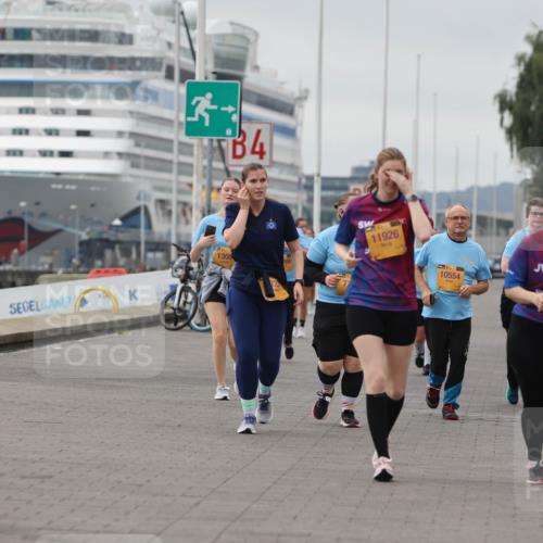 13.09.2026 - Kiel Lauf Andreas Tolksdorf http://msf.ph/oto/10418219 13.09.2026 10:08:25 Kiellinie 3, 4, 1305, 11926, 10554, 370 meine-sportfotos.de