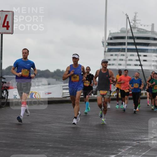 13.09.2026 - Kiel Lauf Andreas Tolksdorf http://msf.ph/oto/10418221 13.09.2026 10:56:53 Kiellinie 5522, 4, 11267, 663, 11003, 12121, 3 meine-sportfotos.de