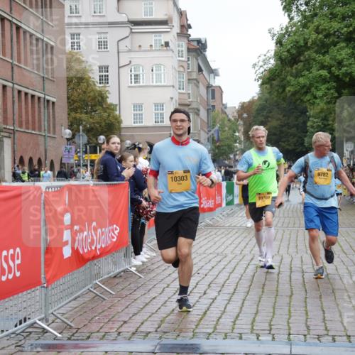 13.09.2026 - Kiel Lauf Yannick Fuchs http://msf.ph/oto/10418237 13.09.2026 09:39:39 Ziel 4862, 9351, 9444, 9782, 10303, 10769, 12172, 20, 1927, 3522, 4104, 5272, 5398, 5869, 7216, 7431, 8591, 8807, 12496, 12682, 12833, 2123, 2510, 4090, 4605, 6209, 8620, 9367, 10031, 11034, 20, 1702, 1927, 8943 meine-sportfotos.de