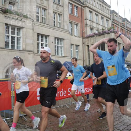 13.09.2026 - Kiel Lauf Yannick Fuchs http://msf.ph/oto/10418254 13.09.2026 10:50:22 Ziel 177, 213, 274, 576, 706, 707, 835, 1008, 1154, 1779, 1980, 3032, 3214, 3216, 3436, 3737, 3769, 3889, 4270, 4743, 5100, 5456, 6127, 6248, 6250, 7791, 7806, 8086, 8365, 8398, 8753, 8779, 8865, 8866, 8880, 9034, 9231, 9325, 9423, 9949, 10382, 11391, 11413, 11545, 11614, 12117, 12288, 124, 136, 253, 723, 1057, 1401, 1452, 2709, 2733, 2901, 3008, 3076, 3164, 3459, 4039, 4317, 4714, 4921, 5115, 5350, 5370, 5394, 5438, 5685, 5804, 6445, 6827, 6830, 6831, 8237, 8977 meine-sportfotos.de