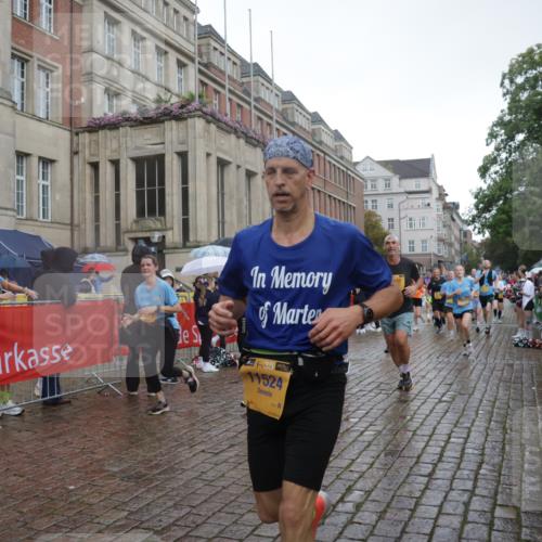13.09.2026 - Kiel Lauf Yannick Fuchs http://msf.ph/oto/10418293 13.09.2026 10:50:24 Ziel 177, 213, 274, 576, 706, 807, 835, 1008, 1124, 1154, 1779, 1980, 3032, 3214, 3216, 3436, 3737, 3769, 3929, 4270, 4743, 4922, 5100, 5456, 6127, 6248, 6250, 7520, 7791, 8086, 8365, 8753, 8779, 8865, 8866, 8880, 9034, 9148, 9231, 9325, 9423, 9434, 10382, 11080, 11413, 11545, 11614, 12117, 12288, 124, 136, 253, 706, 707, 723, 1057, 1154, 1401, 1452, 2709, 2733, 2901, 3076, 3889, 4039, 4317, 4714, 4921, 5115, 5394, 5438, 5685, 5804, 6445, 6830, 6831, 8237 meine-sportfotos.de