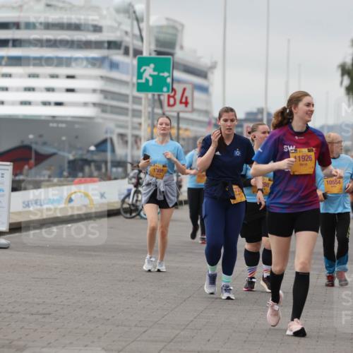 13.09.2026 - Kiel Lauf Andreas Tolksdorf http://msf.ph/oto/10418301 13.09.2026 10:08:26 Kiellinie 1305, 4, 98, 11926, 10554, 10950 meine-sportfotos.de