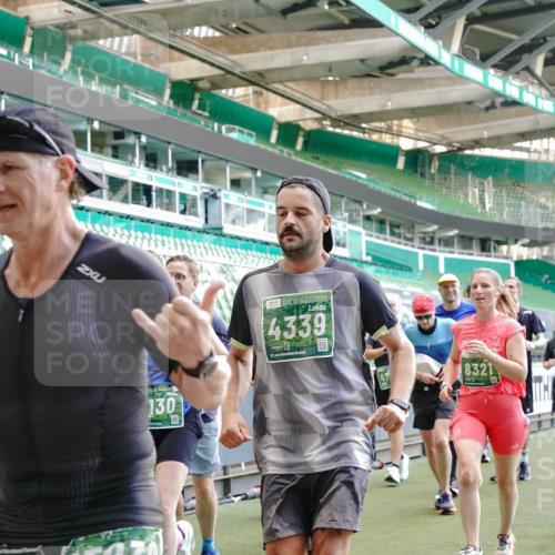 13.09.2026 - 21. swb-Marathon Bremen Michael Burmester http://msf.ph/oto/10418302 13.09.2026 13:20:32 Laufen im Stadion 333, 464, 512, 620, 704, 782, 938, 1066, 1129, 1156, 1158, 1316, 1409, 1439, 1446, 1676, 1697, 1756, 1808, 1815, 1846, 1916, 2010, 2028, 2064, 2139, 2201, 2240, 2258, 2278, 2315, 2349, 2394, 2395, 2414, 2417, 2437, 2501, 2519, 2533, 2563, 2588, 2626, 2689, 2694, 2695, 2702, 2703, 2722, 2736, 2756, 2793, 2843, 2886, 2983, 3004, 3010, 3017, 3018, 3031, 3035, 3036, 3037, 3046, 3059, 3070, 3074, 3102, 3116, 3139, 3144, 3189, 3243, 3263, 3264, 3310, 3315 meine-sportfotos.de