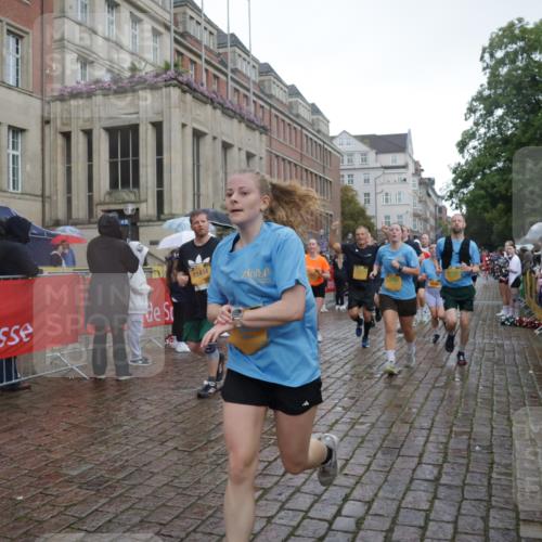 13.09.2026 - Kiel Lauf Yannick Fuchs http://msf.ph/oto/10418328 13.09.2026 10:50:26 Ziel 177, 213, 274, 576, 807, 835, 952, 1124, 1779, 1980, 3032, 3214, 3216, 3436, 3737, 3769, 3929, 4270, 4922, 5100, 5456, 5549, 6127, 6666, 6864, 7266, 7520, 8086, 8365, 8753, 8779, 8865, 8866, 8880, 9148, 9231, 9325, 9433, 9434, 10382, 10486, 11080, 11413, 11545, 11614, 12117, 12288, 12429, 124, 136, 253, 706, 707, 723, 1008, 1057, 1154, 1401, 1452, 2709, 2733, 2901, 3076, 3889, 4039, 4317, 4714, 4743, 4921, 5115, 5394, 5438, 5685, 5804, 6248, 6250, 6445, 6830, 8237 meine-sportfotos.de